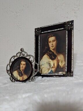 Vintage Style Ornate Picture Frames  2 Dark Brown Burgundy Rhinestone Newer